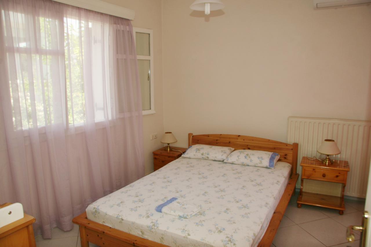 Villa Vlichos 阿马林索斯 外观 照片